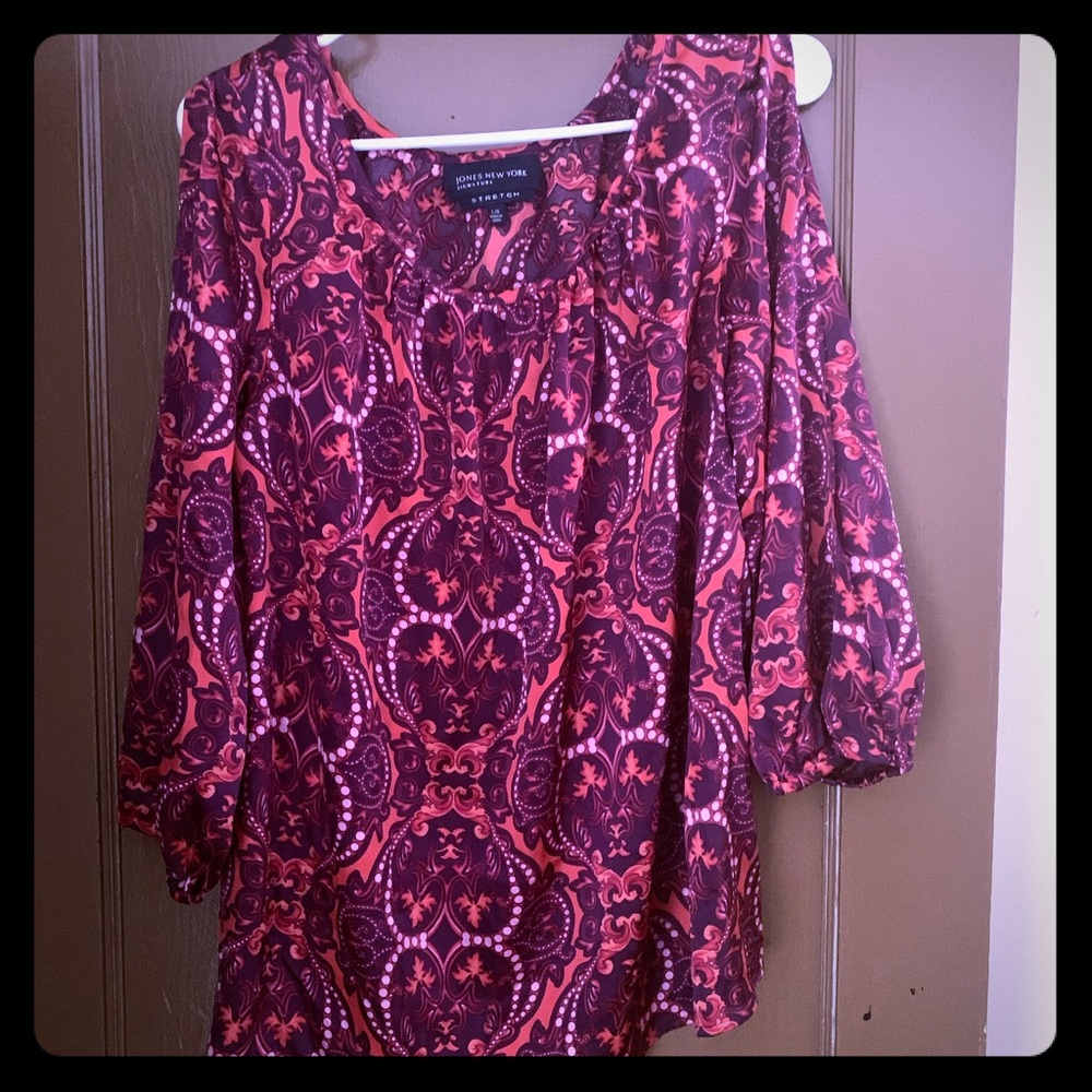 Never worn blouse- Jones New York